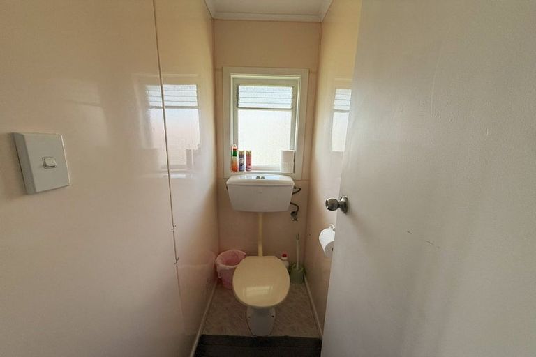 Photo of property in 1/40 Sutton Crescent, Papakura, 2110