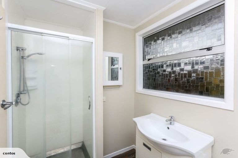 Photo of property in 6 Sycamore Grove, Lower Vogeltown, New Plymouth, 4310