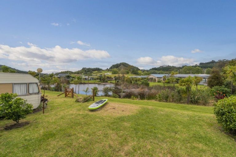 Photo of property in 27 Motukorure Parade, Cooks Beach, Whitianga, 3591