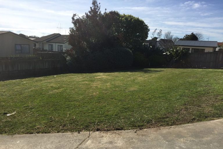 Photo of property in 33 Caulfield Place, Nawton, Hamilton, 3200