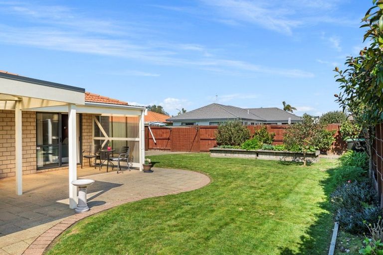 Photo of property in 104 Wairakei Avenue, Papamoa Beach, Papamoa, 3118