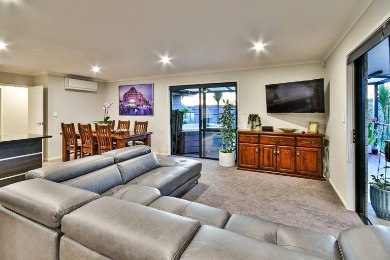 Photo of property in 51 Hillpark Drive, Pokeno, 2402