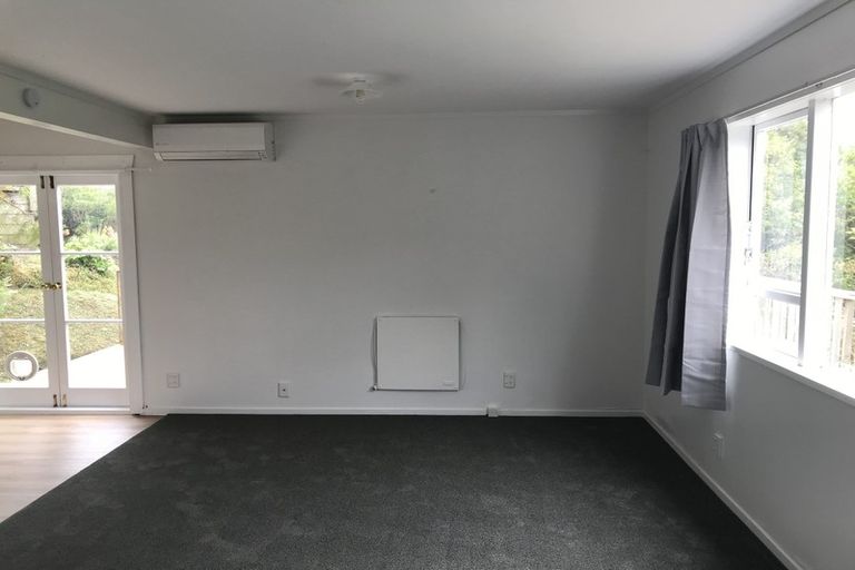 Photo of property in 4 Chancellor Way, Crofton Downs, Wellington, 6035