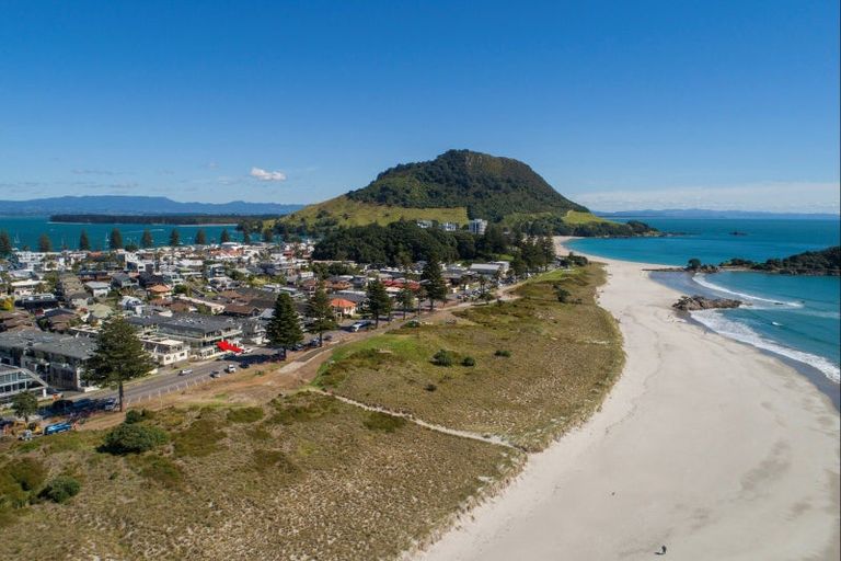 Photo of property in 3/45 Marine Parade, Mount Maunganui, 3116