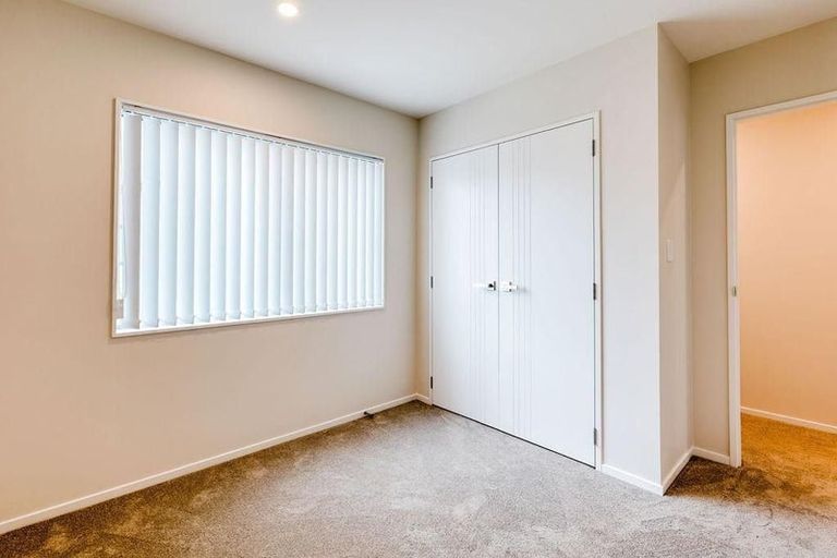 Photo of property in 18 Tumu Road, Papakura, 2110