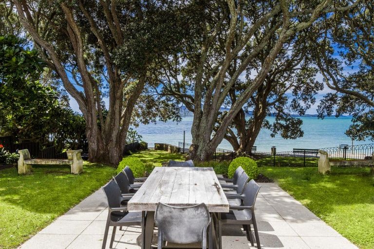 Photo of property in 33 Cheltenham Road, Devonport, Auckland, 0624