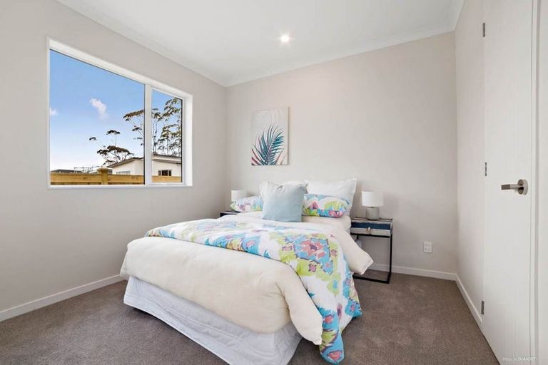 Photo of property in 13 Biokovo Street, Massey, Auckland, 0614