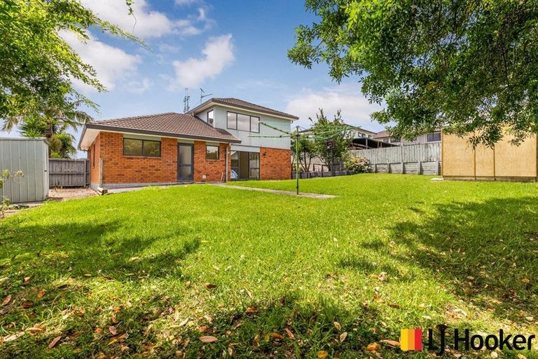 Photo of property in 38 Wairere Road, The Gardens, Auckland, 2105