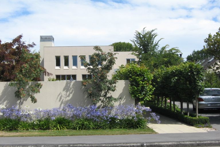 Photo of property in 31a Wroxton Terrace, Merivale, Christchurch, 8014