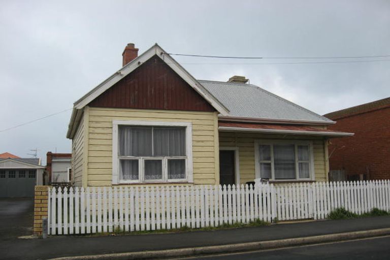 Photo of property in 109 Melbourne Street, South Dunedin, Dunedin, 9012
