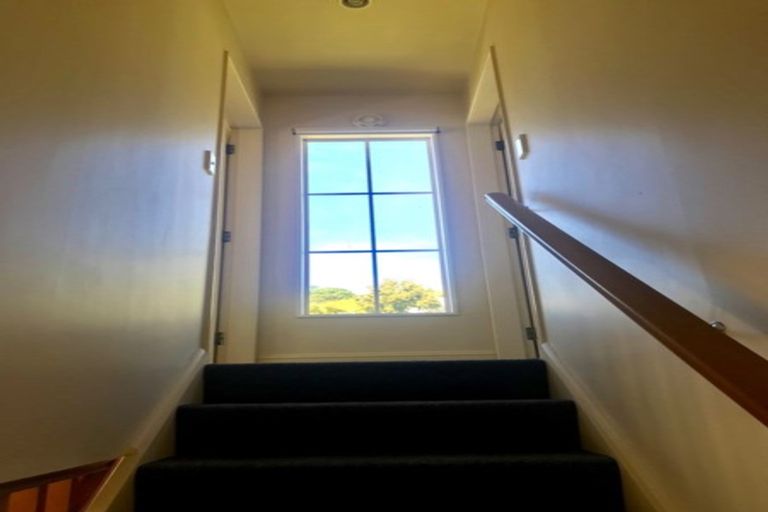 Photo of property in 3/13 Henderson Street, Karori, Wellington, 6012