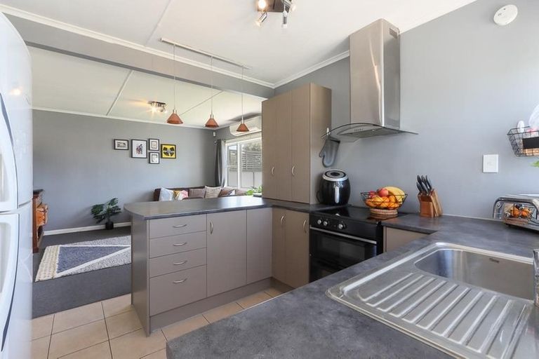 Photo of property in 20c Logan Street, Fairy Springs, Rotorua, 3015