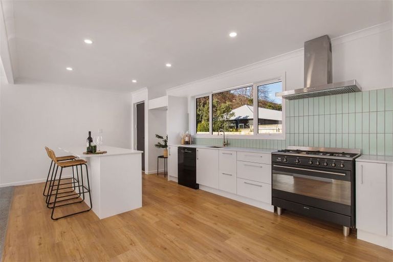 Photo of property in 24a Bowenvale Avenue, Cashmere, Christchurch, 8022