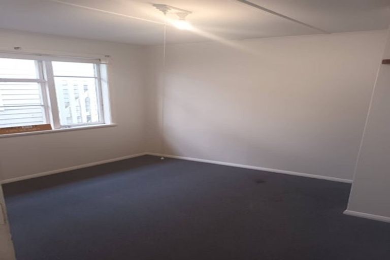 Photo of property in 121 Maunsell Road, Port Waikato, Tuakau, 2695