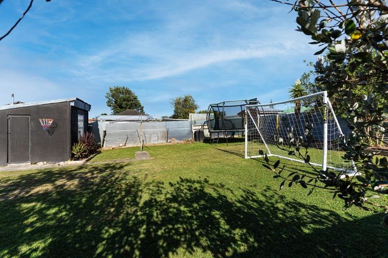 Photo of property in 25 Clyde Crescent, Roslyn, Palmerston North, 4414