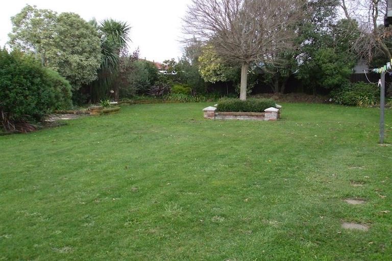 Photo of property in 25 Trafford Street, Harewood, Christchurch, 8051