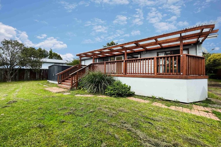 Photo of property in 56 Arodella Crescent, Ranui, Auckland, 0612