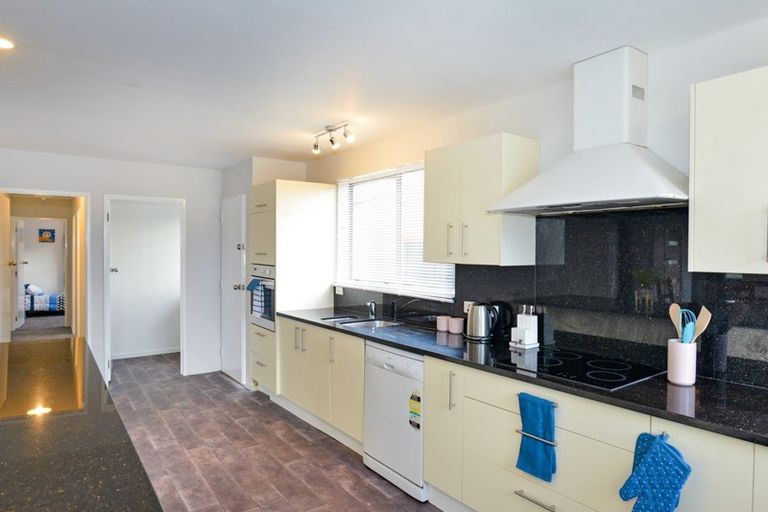 Photo of property in 9 Raleigh Place, Flaxmere, Hastings, 4120