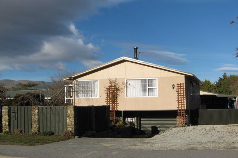 Photo of property in 116 Neplusultra Street, Cromwell, 9310