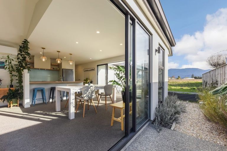 Photo of property in 16 Kuini Place, Motueka, 7120