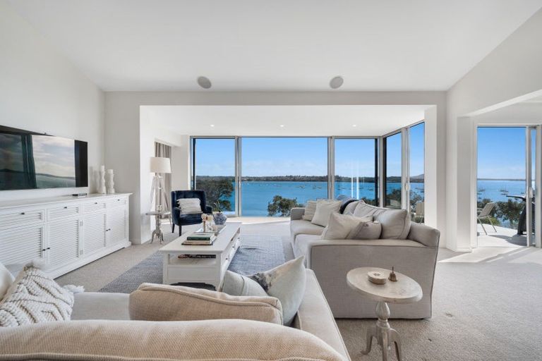 Photo of property in 26 Falstaff Place, Half Moon Bay, Auckland, 2012