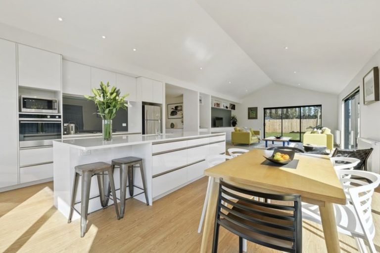 Photo of property in 71 Toni's Terrace, Lower Shotover, Queenstown, 9304