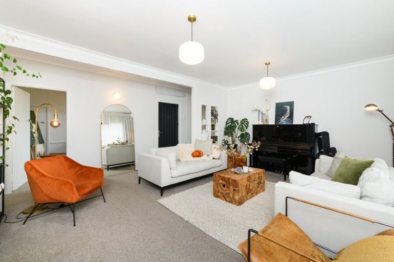 Photo of property in 20 Epsom Road, Hokowhitu, Palmerston North, 4410