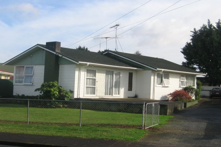 Photo of property in 6 Orion Street, Papakura, 2110