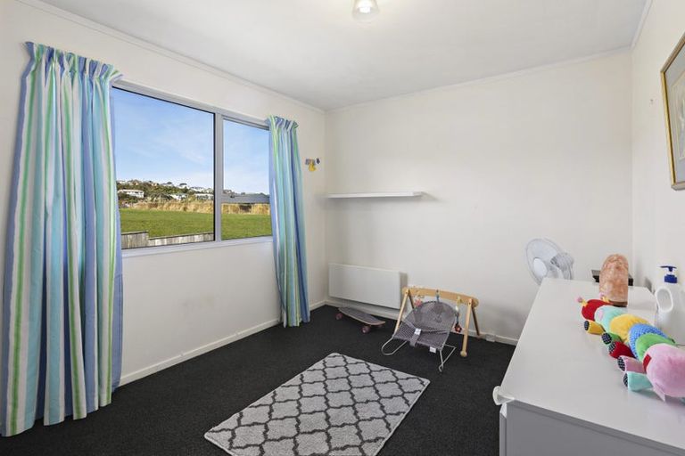 Photo of property in 13 Arun Crescent, Southgate, Wellington, 6023