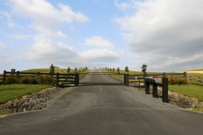 Photo of property in 28 Horseshoe Lane, Matarau, Kamo, 0185