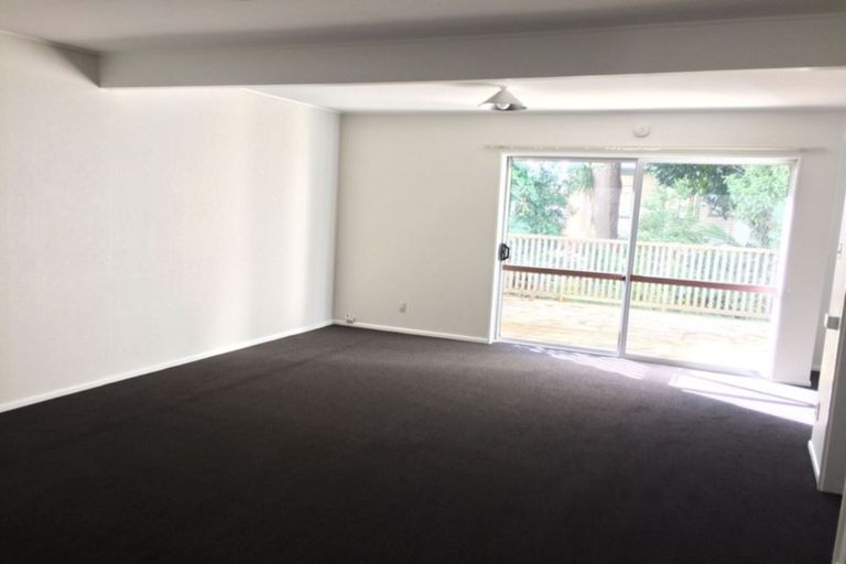 Photo of property in 1/1001 High Street, Avalon, Lower Hutt, 5011