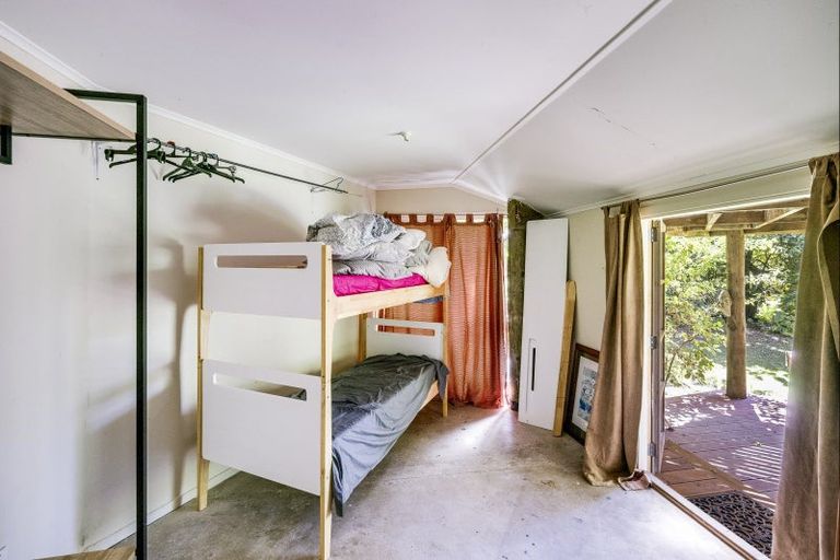 Photo of property in 21 Gillies Crescent, Waimarama, Havelock North, 4294