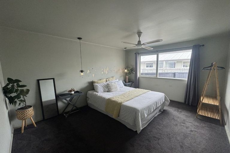 Photo of property in 2/29 Office Road, Merivale, Christchurch, 8014
