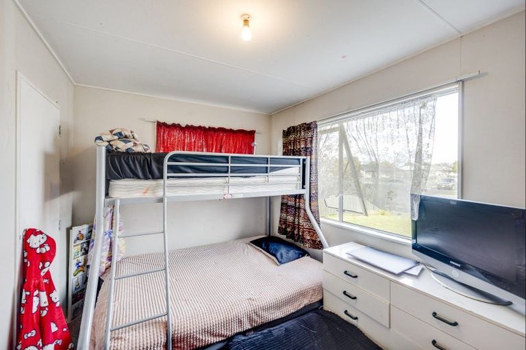 Photo of property in 250 Flaxmere Avenue, Flaxmere, Hastings, 4120