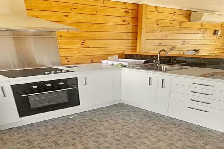 Photo of property in 13a Watson Street, Bulls, 4818