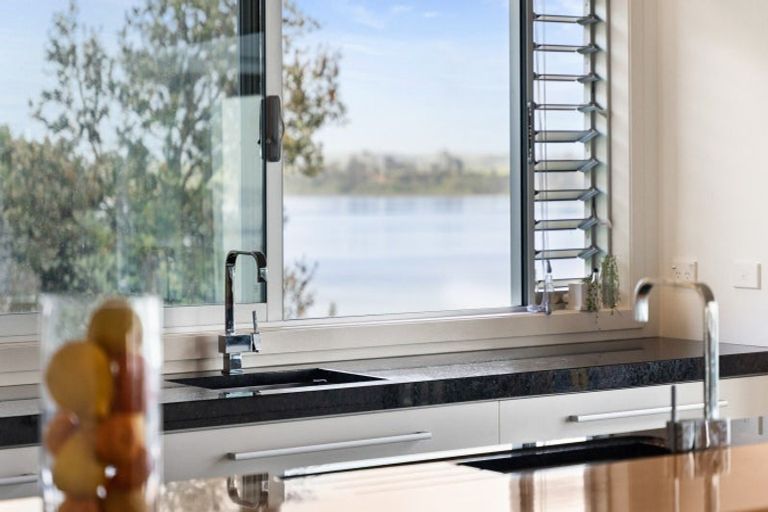 Photo of property in 109a Torkar Road, Clarks Beach, 2122