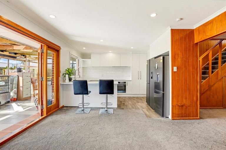 Photo of property in 5 Norrie Street, Redwood, Christchurch, 8051