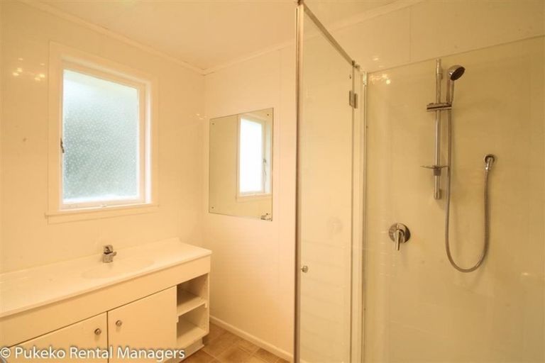Photo of property in 1/16 Brentford Place, Manurewa, Auckland, 2102