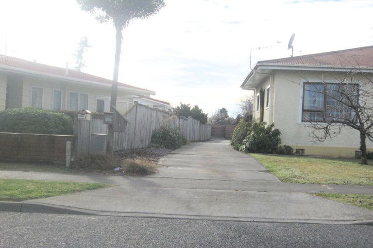 Photo of property in 2/1234 Louie Street, Parkvale, Hastings, 4122
