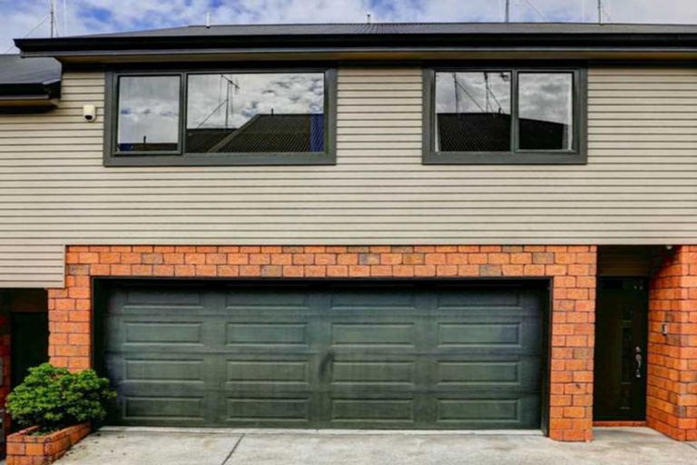 Photo of property in 14c Kelvin Place, Hamilton East, Hamilton, 3216