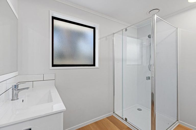 Photo of property in 2/94a Condell Avenue, Papanui, Christchurch, 8053