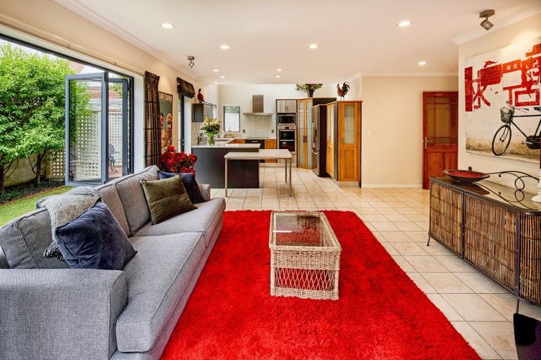 Photo of property in 7 Massey Avenue, Woburn, Lower Hutt, 5010