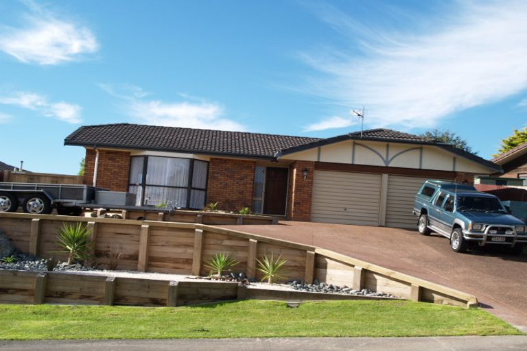 Photo of property in 39 Eastridge Court, Northpark, Auckland, 2013