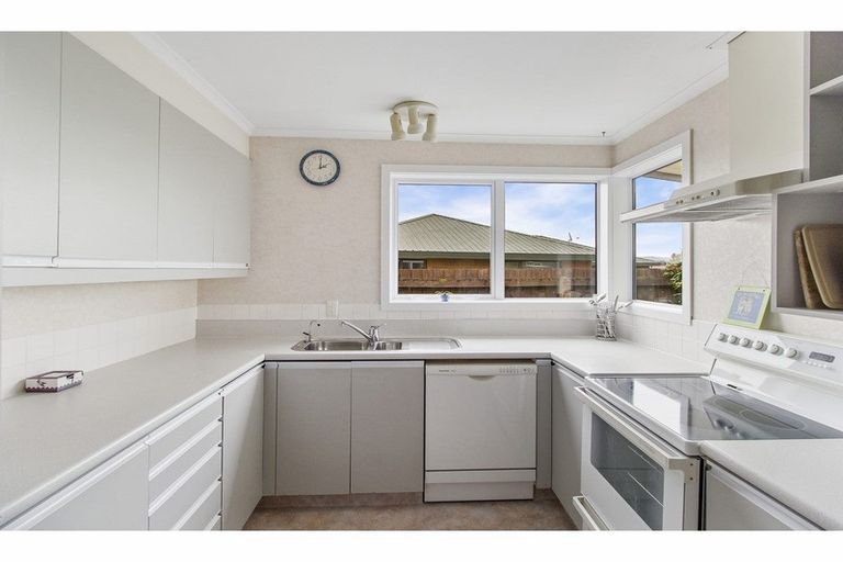 Photo of property in 24a Orielton Place, Gleniti, Timaru, 7910