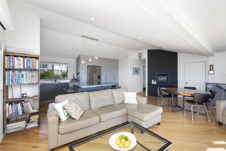 Photo of property in 8 Tamarisk Drive, Riversdale Beach, Masterton, 5872