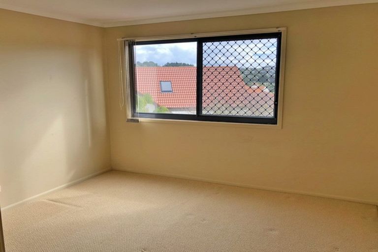 Photo of property in 6a Voyager Drive, Gulf Harbour, Whangaparaoa, 0930