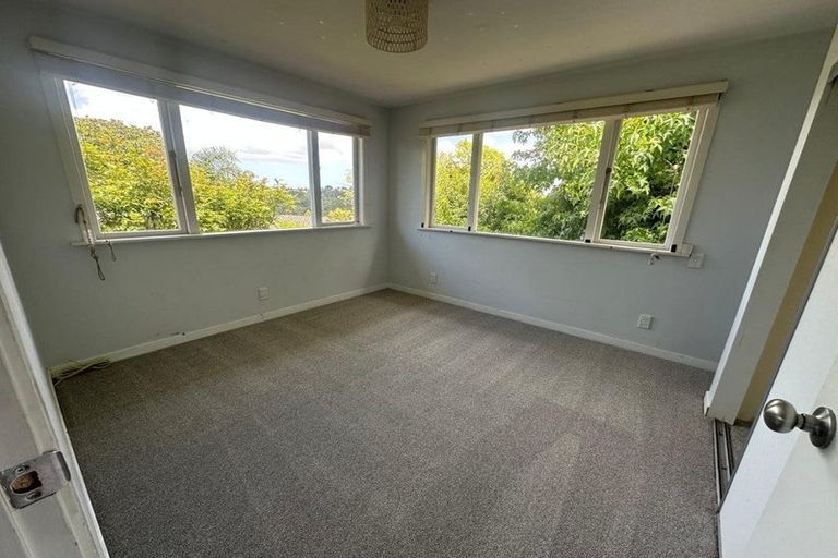 Photo of property in 1/19a Park Road, Glenfield, Auckland, 0629
