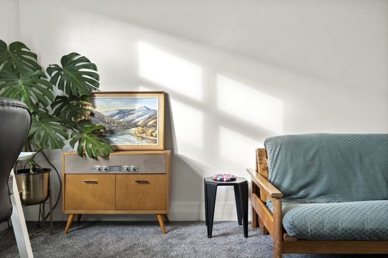 Photo of property in 63 English Avenue, Mornington, Dunedin, 9011