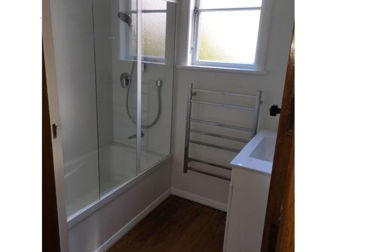 Photo of property in 46 Bould Street, Johnsonville, Wellington, 6037