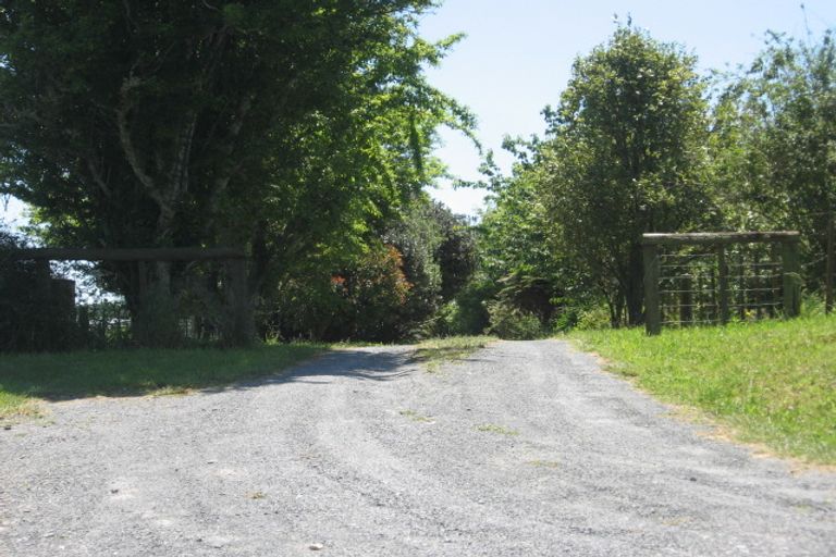 Photo of property in 22 Loop Road, Minden, Tauranga, 3176